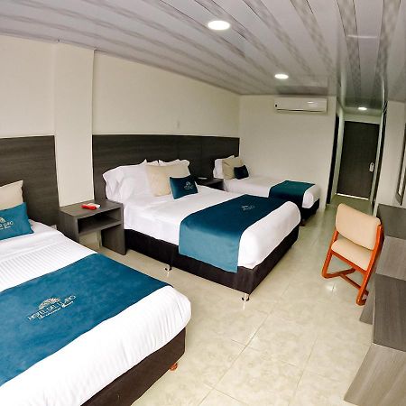 Hotel Del Llano Вилавиченцио Екстериор снимка