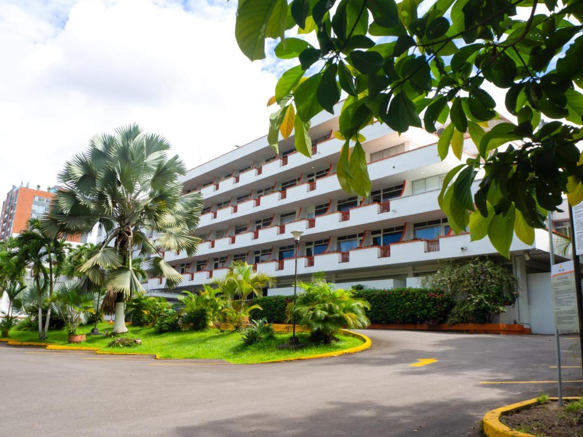 Hotel Del Llano Вилавиченцио Екстериор снимка