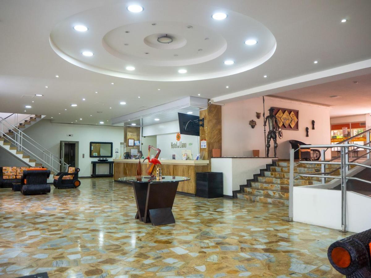 Hotel Del Llano Вилавиченцио Екстериор снимка