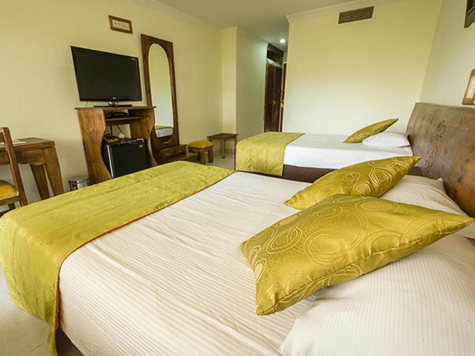 Hotel Del Llano Вилавиченцио Екстериор снимка
