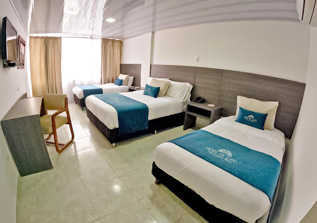 Hotel Del Llano Вилавиченцио Екстериор снимка