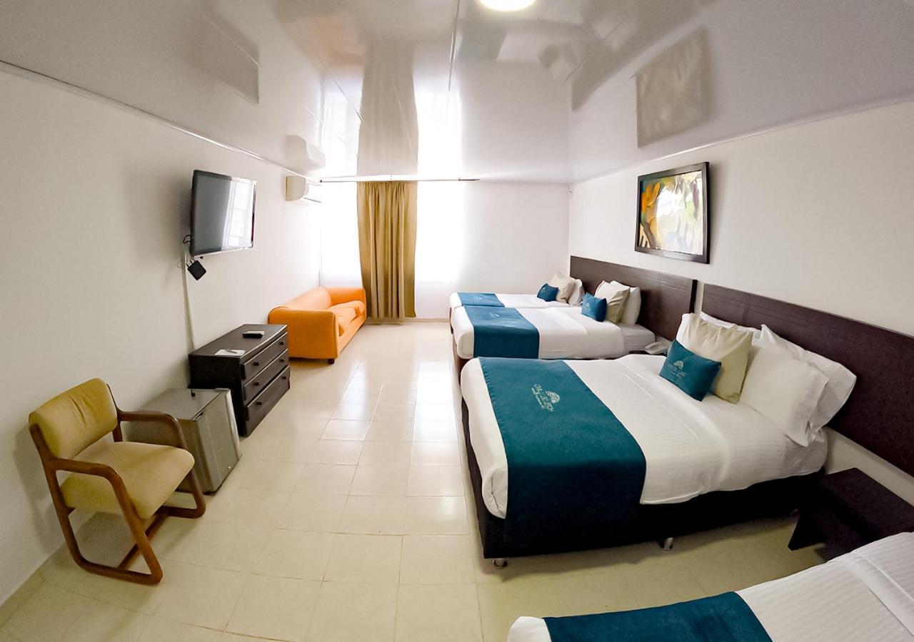 Hotel Del Llano Вилавиченцио Екстериор снимка