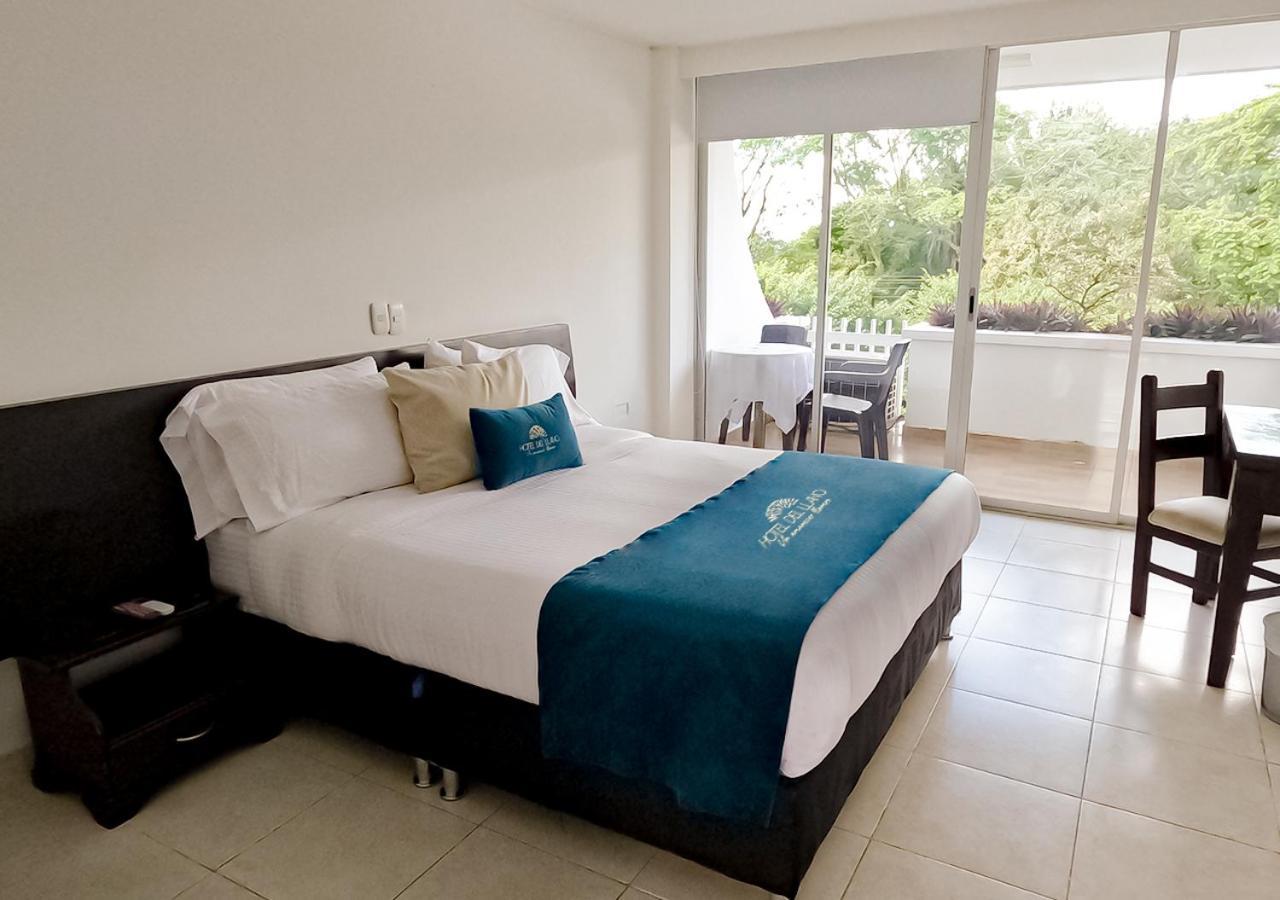 Hotel Del Llano Вилавиченцио Екстериор снимка