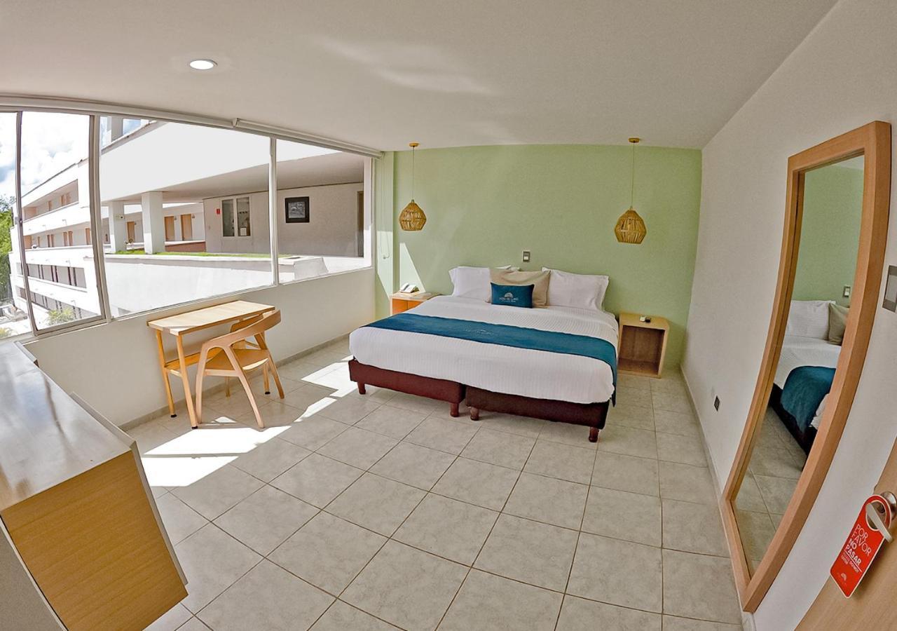 Hotel Del Llano Вилавиченцио Екстериор снимка